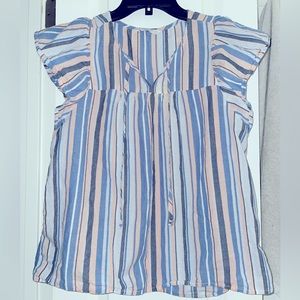 Cute Lucky Brand top